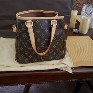 Louis Vuitton Bags - Louis Vuitton Monogram Batignolies Louis Vuitton Bags - Louis Vuitton Monogram Batignolies